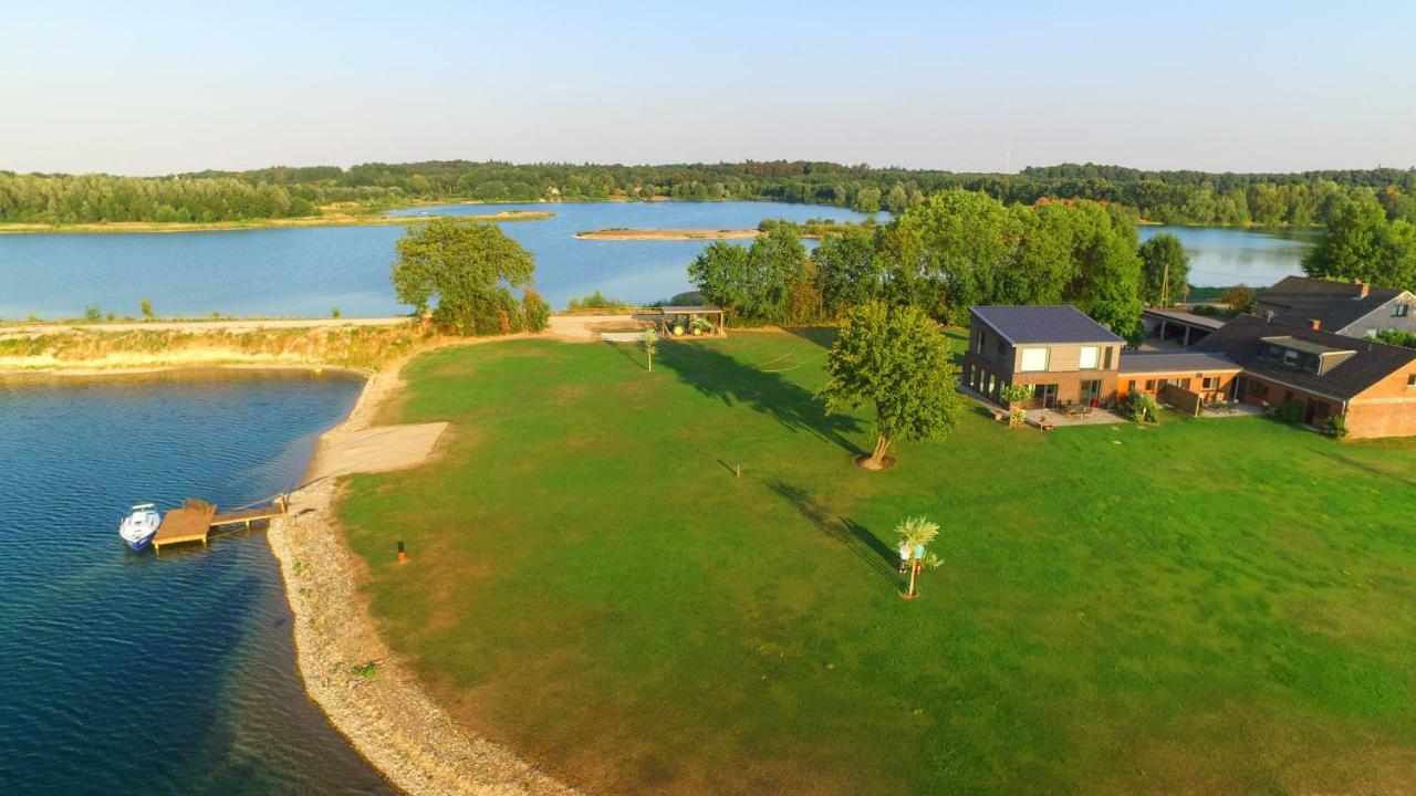 Ferienwohnung Am Diersfordter Waldsee Wesel  Exterior photo